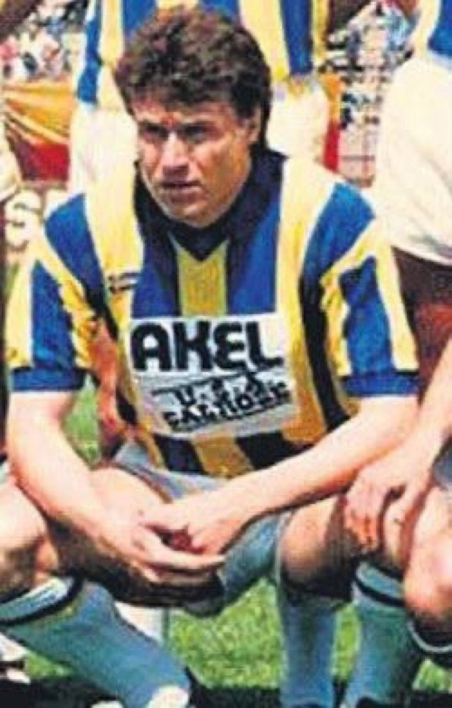 Efsane futbolcu yoğun bakımda! Fenerbahçeli Erdi  karaciğer bekliyor!