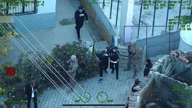 Çete liderine övgü yağdırdılar! “Glock” çetesine övgü operasyonu: 29 şüpheli gözaltında - Resim : 2