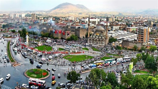 İşte Türkiye'nin en kalabalık 25 ilçesi! Nüfusu ile 57 ili geride bıraktı - Fotoğraf: 7