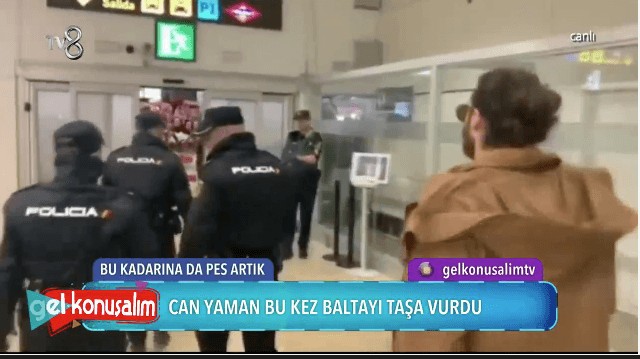 "Ne gösterecek arka odada merak ettim!"