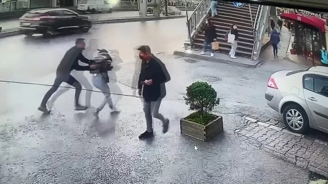 Metrobüsten inen Kader Gökçe’yi zorla ara sokağa götürüp katletmişti: Alpaslan Çay öldü!