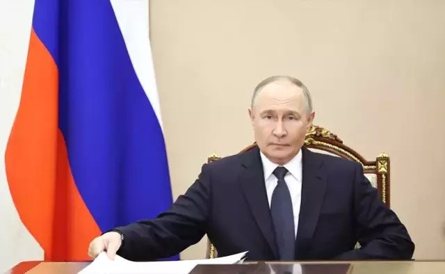 Rusya-Ukrayna barış görüşmeleri öncesi Putin'den dikkat çeken hamle: İstanbul'a göndereceği heyet ile dün toplantı yapmış!