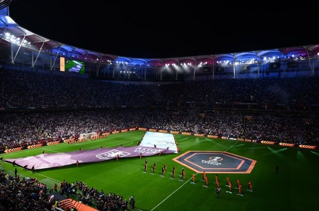 Alman taraftarların yaptığı pes dedirtti! Tüpraş Stadyumu'ndaki saygısızlığa Beşiktaşlılardan tepki yağıyor - Fotoğraf: 7