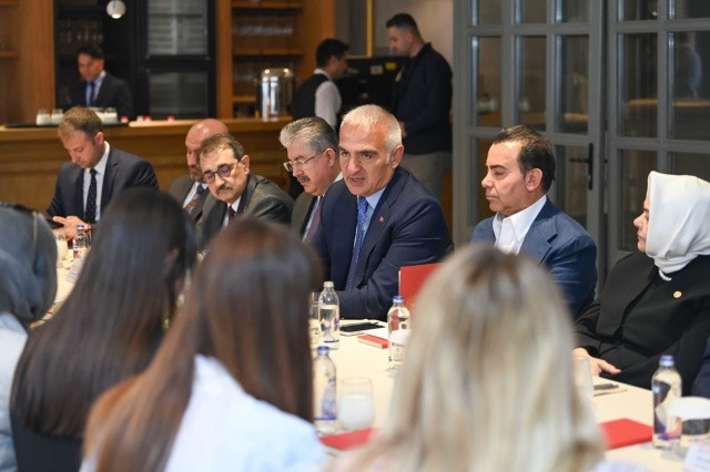 Bakan Ersoy'dan vatandaşa müjde! "Ücretsiz halk plajı sayımızı 23'e çıkarıyoruz" - Resim : 2