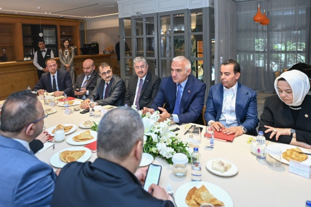 Bakan Ersoy'dan vatandaşa müjde! "Ücretsiz halk plajı sayımızı 23'e çıkarıyoruz" - Resim : 3