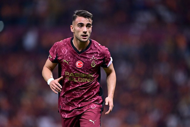 Ve merakla beklenen gerçekleşti: Galatasaray'ın yıldızı yuvada kaldı!