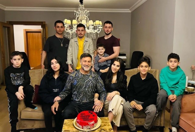 Elon Musk'ın 13. çocuğunun dünyaya geldiğini duyan İzzet Yıldızhan'dan tebrik mesajı: Bu alanda beni geçti