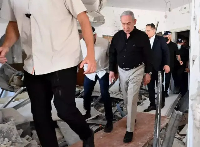 Savaşta 7. gün: İsrail Arak Nükleer Tesisi'ni vurdu, İran balistik füzelerle karşılık verdi - Resim : 2