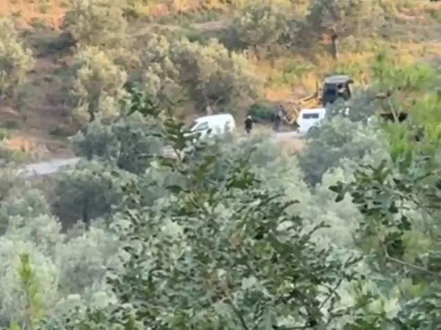 Ekrem İmamoğlu’nun babasının arazisinde detaylı arama - Resim : 2
