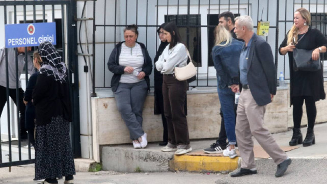 Katletti, kanı çimenlere sürdü! Yürüyüş yapan adamı bıçaklayarak öldürdü, başka kişilere saldırırken yakalandı - Resim : 3