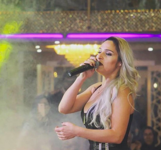 Popstar Firdevs yıllar sonra ortaya çıktı! Evlenip İstanbul'u terk etti...