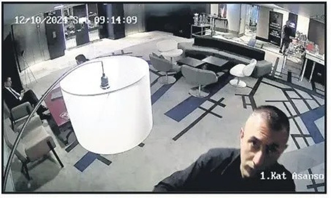 Le Meridien’de gizli karargah: İmamoğlu ve ekibinin kamera kapattığı, jammer çalıştırdığı 20 toplantı ortaya çıktı! - Resim : 4