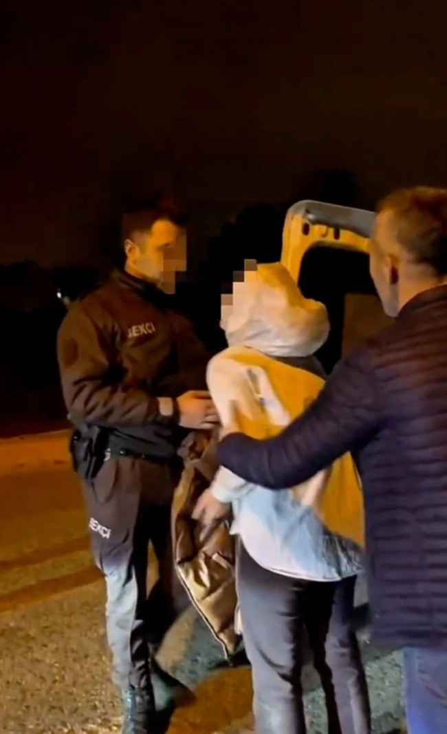 Düzce’de alkollü kadından bekçilere pes dedirten tehdit! "Beni taciz etti derim"