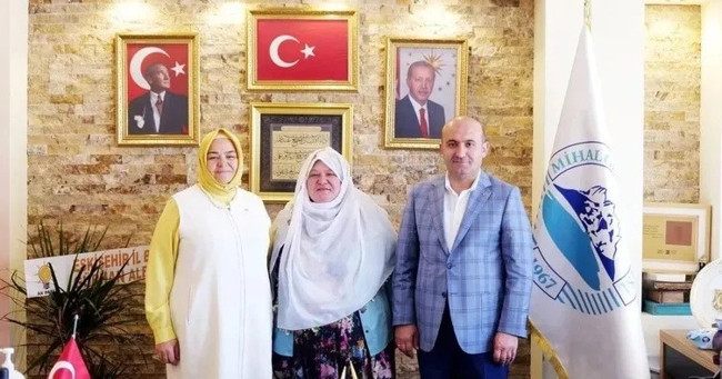 Hakarete kelepçe... Şalvarlı Anadolu kadını Başkan'ı hedef alan İYİ Partili Mehmet Emin Korkmaz tutuklandı!