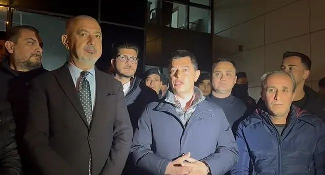 Marmaris Belediyesi'nde rüşvet depremi: 400 bin dolarla suçüstü yakalandı! Belediye Başkanı'nın sözleri şoke etti - Fotoğraf: 3