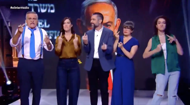 Erdoğan “Batı’nın en yiğidi Sanchez” demişti... İspanya’da canlı yayında Netanyahu’ya orta parmak protestosu