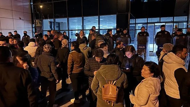 Marmaris Belediyesi'nde rüşvet depremi: 400 bin dolarla suçüstü yakalandı! Belediye Başkanı'nın sözleri şoke etti - Fotoğraf: 2