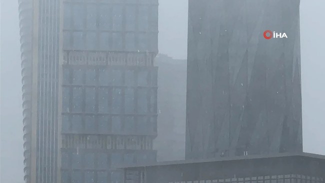 İstanbul'da beklenen kar yağışı başladı! - Resim : 2
