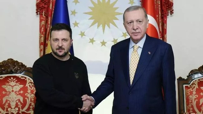 Barışın merkezi Ankara! Cumhurbaşkanı Erdoğan- Zelenski görüşmesi başladı! Erdoğan'dan dikkat çeken jest... - Resim : 2
