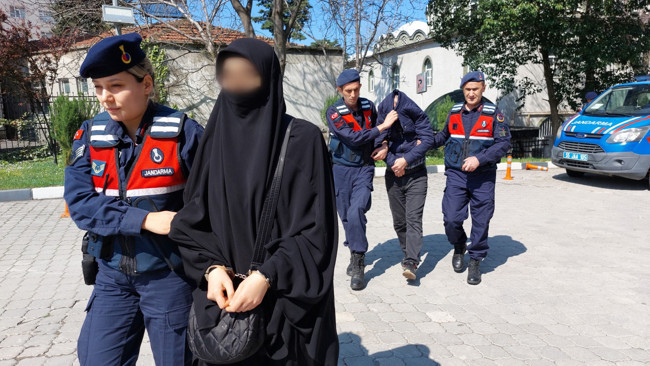 Samsun’da DEAŞ operasyonu: Karı koca adliyede, birine ev hapsi