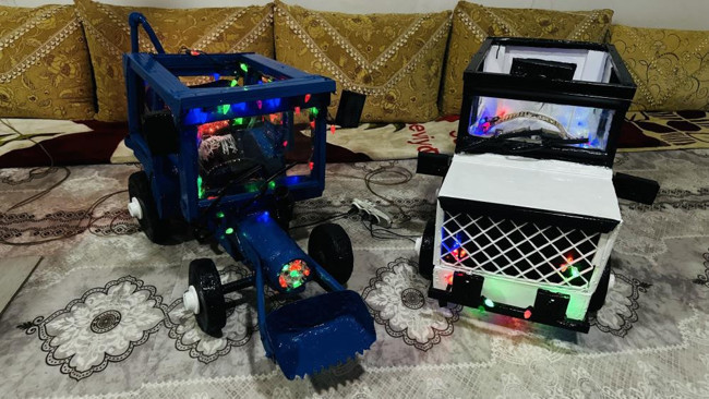 Yüksekovalı babanın yürek ısıtan çabası: Atık malzemelerden çocuklarına oyuncak araba ve traktör yaptı - Resim : 2