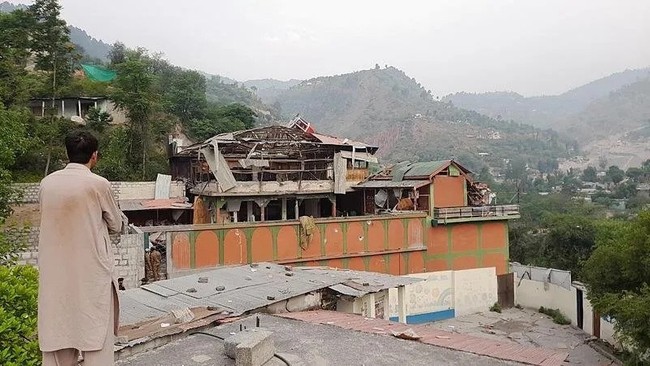 Hindistan-Pakistan geriliminde bilanço ağırlaşıyor! 26 sivil öldü, 46 yaralı var...  Son durum ne? - Resim : 4
