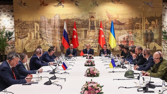 Tarihi zirveye çatışma gölgesi! Barış masası yeniden İstanbul'da kuruluyor: Rusya ve Ukrayna çıkmazda! - Resim : 5