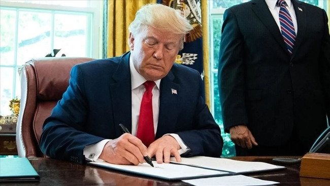 Trump’tan Türkiye’ye vergi zammı: Yüzde 10'luk gümrük tarifesi yüzde 15’e çıkarıldı!