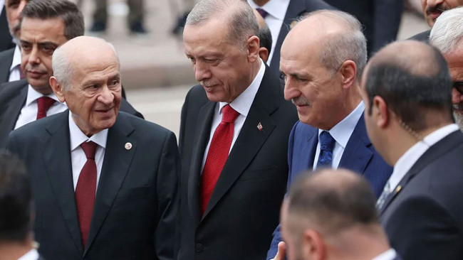 Numan Kurtulmuş’tan İmralı ziyareti açıklaması: Komisyonda dinleme faslı sona erdi… Süreç en kırılgan, en hassas dönemine girdi!