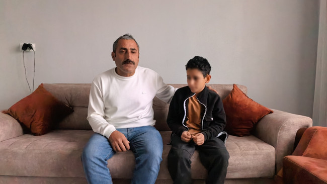 Bursa İnegöl'de okul bahçesinde dehşet! Müdür, 11 yaşındaki öğrenciyi yakasından tutup yere fırlattı - Resim : 2