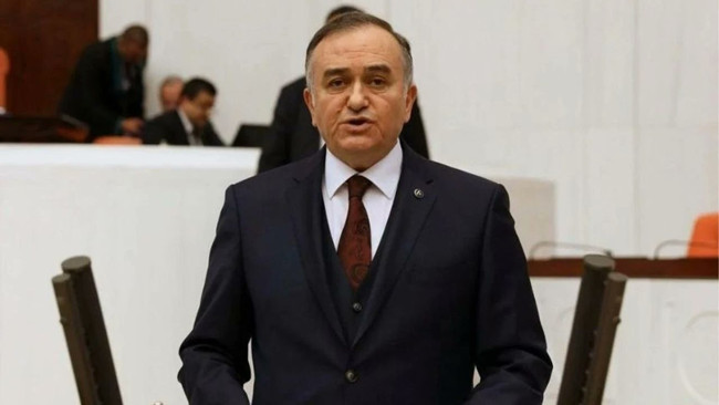 Alparslan Türkeş, Leyla Zana'ya 'kızım' dedi mi? Küfürlü tezahürat sonrası bomba polemik...