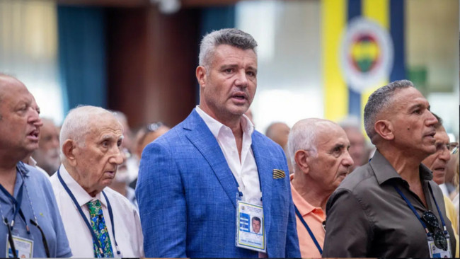 Steven Sadettin Saran gen&ccedil;ler i&ccedil;in rol model değil, risk fakt&ouml;r&uuml;d&uuml;r!