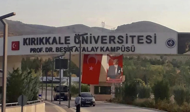 Beşir Atalay’ın ismi kampüsten silindi, AK Parti kurucularından peş peşe tepkiler geldi: Bu karar takiye kokuyor, vefasızlık örneği! - Resim : 2