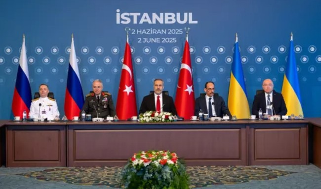 İstanbul'daki zirve sonrası Zelenski'den ilk açıklama geldi: Esir takası hazırlığındayız!