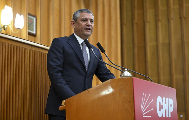 "1998’de Sinpaş Marmaris’te bile yoktu!" Marmaris eski Belediye Başkanı Mehmet Oktay'dan Özgür Özel'in iddialarına zehir zemberek açıklama: Yanlış bilgilendiriliyorsun!