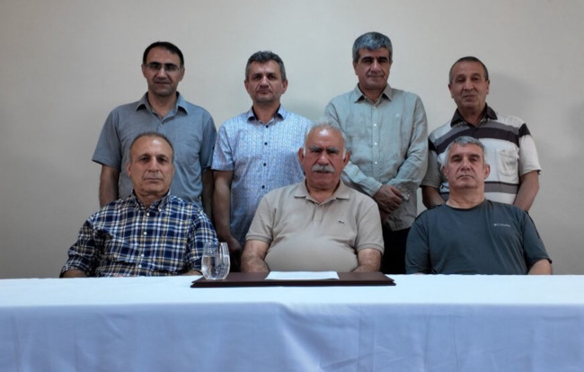 Teröristbaşı Abdullah Öcalan’dan tarihi görüntülü çağrı geldi: Silah bırakın, toplumsal barışa yönelin!