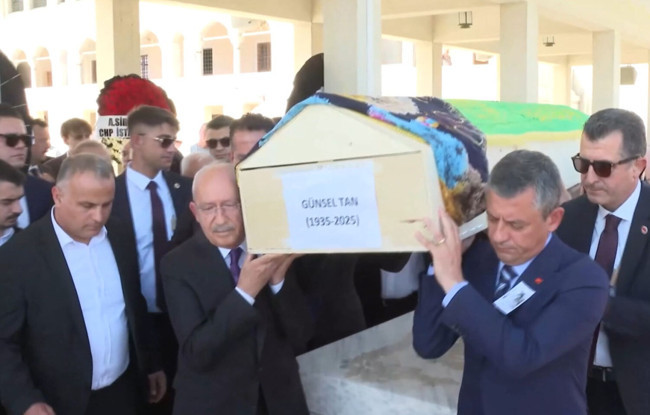 Butlan resti sonrası ilk temas! Kılıçdaroğlu ve Özel cenazede karşı karşıya geldi, gerginlik gözlerden kaçmadı... - Resim : 3