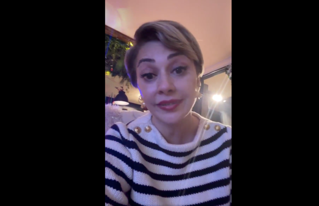 Feyza Altun şakır şakır Farsça konuşup Pehlevi yanlısı provokasyonu tetikledi! İran Konsolosluğu önündeki eylem engellendi: Mossad'ın köpekleri! - Resim : 2