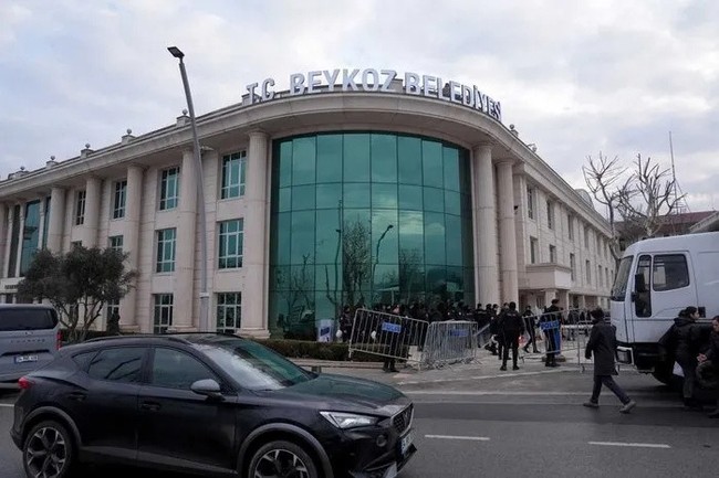 CHP'li Beykoz Belediye Başkanı Alaattin Köseler’in 'tanımıyorum' savunması çöktü! Eski çalışanlar Köseler'i yalanladı... - Resim : 2