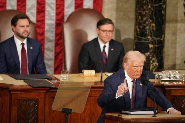 ABD Başkanı Trump kongrede konuştu: Zelenski'den mektup aldım masaya gelmeye hazır, Rusya da barış istiyor! - Resim : 2