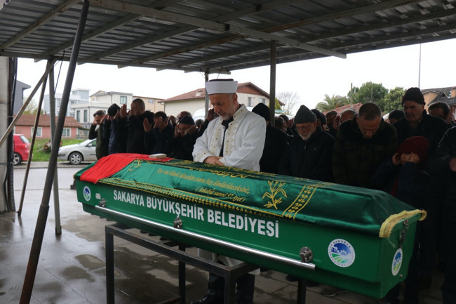 Sakarya’da dansçının hazin sonu: Ailesi cenazeyi reddetti - Resim : 2