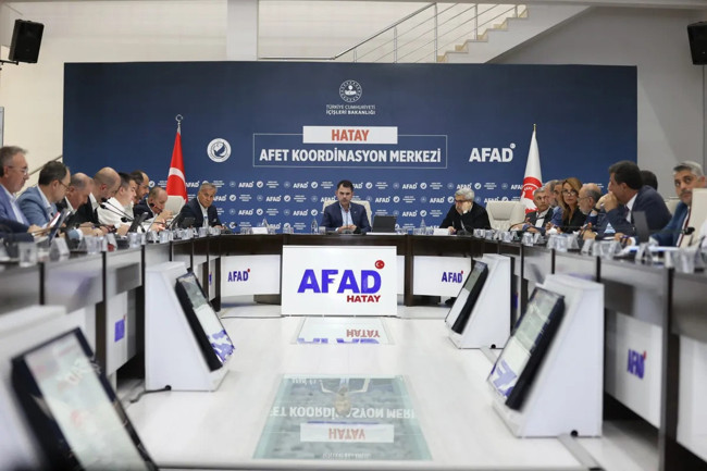 Hatay’da deprem yaraları sarılıyor! İyi Parti ve CHP’li isimlerden Bakan Kurum’a peş peşe teşekkür: Emeklerinize sağlık - Resim : 4