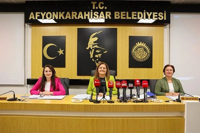 CHP’li Afyonkarahisar Belediyesi’nde valiz dolusu para skandalı! “Gölge başkan” iddiası büyüyor - Resim : 3