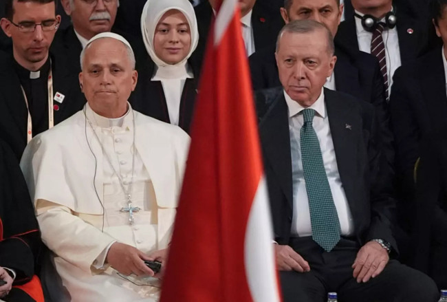 Erdoğan ve Papa 14. Leo’dan Ankara’da tarihi buluşma: Filistin, barış ve merhamet mesajı! "Filistin'de iki devletli çözüm hayata geçmelidir!" - Resim : 4