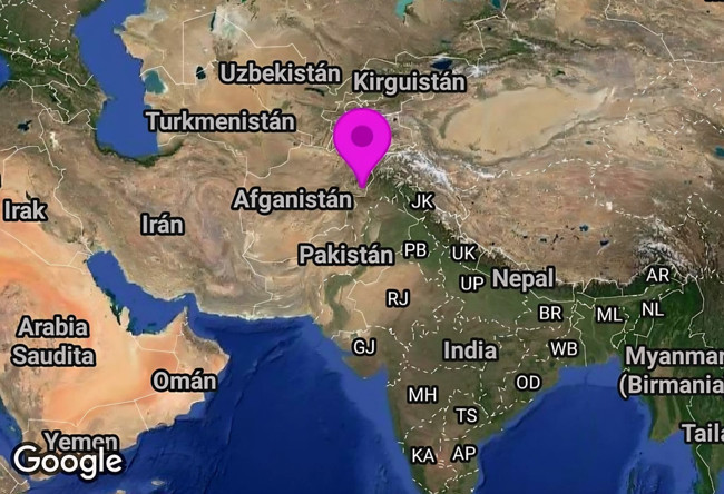 Afganistan’da 6 büyüklüğünde deprem! Köyler yerle bir oldu... 600'den fazla can kaybı var - Resim : 4