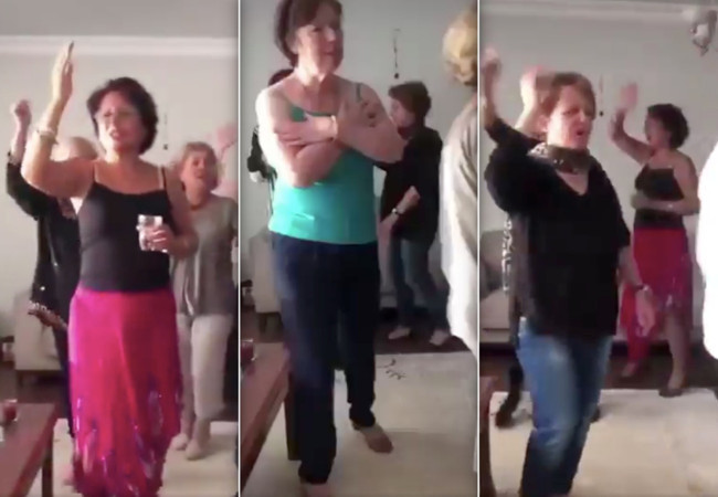 Kemalist Kadınlar Cemaati... Atatürkçü kadınlar İzmir Marşı'yla zikir halkası oluşturdu