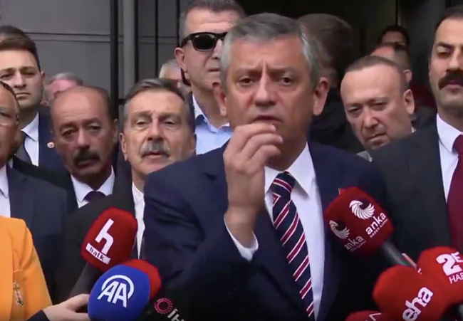 Hakaret soruşturması sonrası Özgür Özel çark etti! "Ben hakim ve savcılara it köpek demedim"