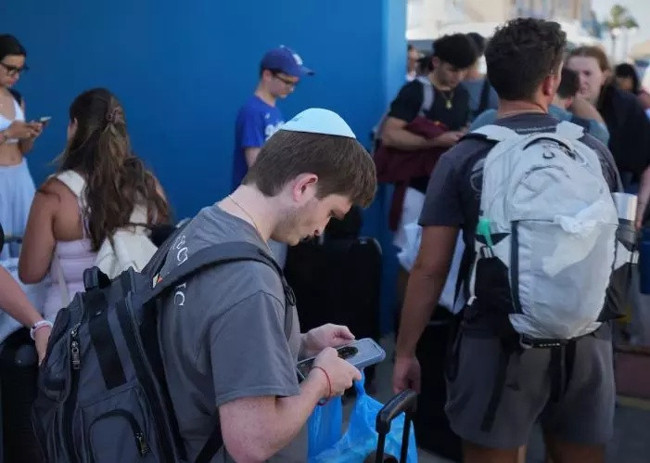 Kıbrıs; İsrailliler için bir tahliye adası değil, işgal alanıdır