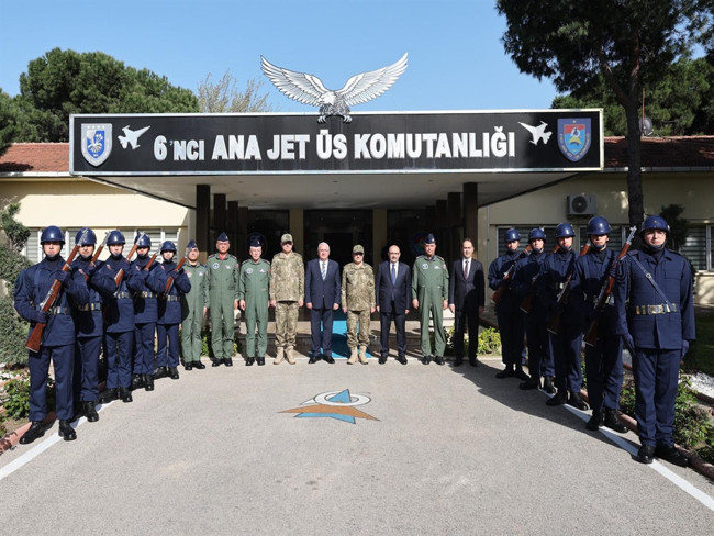 Milli Savunma Sakanı Yaşar Güler’den Yalova ve Bandırma’da askeri denetim - Resim : 2