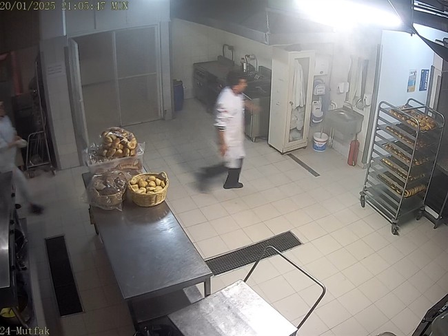 Kartalkaya otel faciasında yangının çıkış anı kamerada! 78 canın ölüm nedeni 'grill plate' cihazıymış...